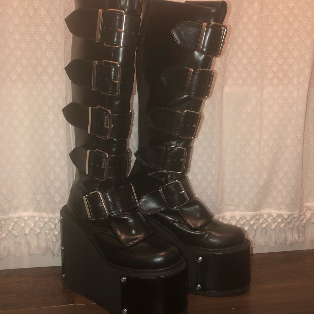 DEMONIA Transformer 800 platform Goth Punk Boots